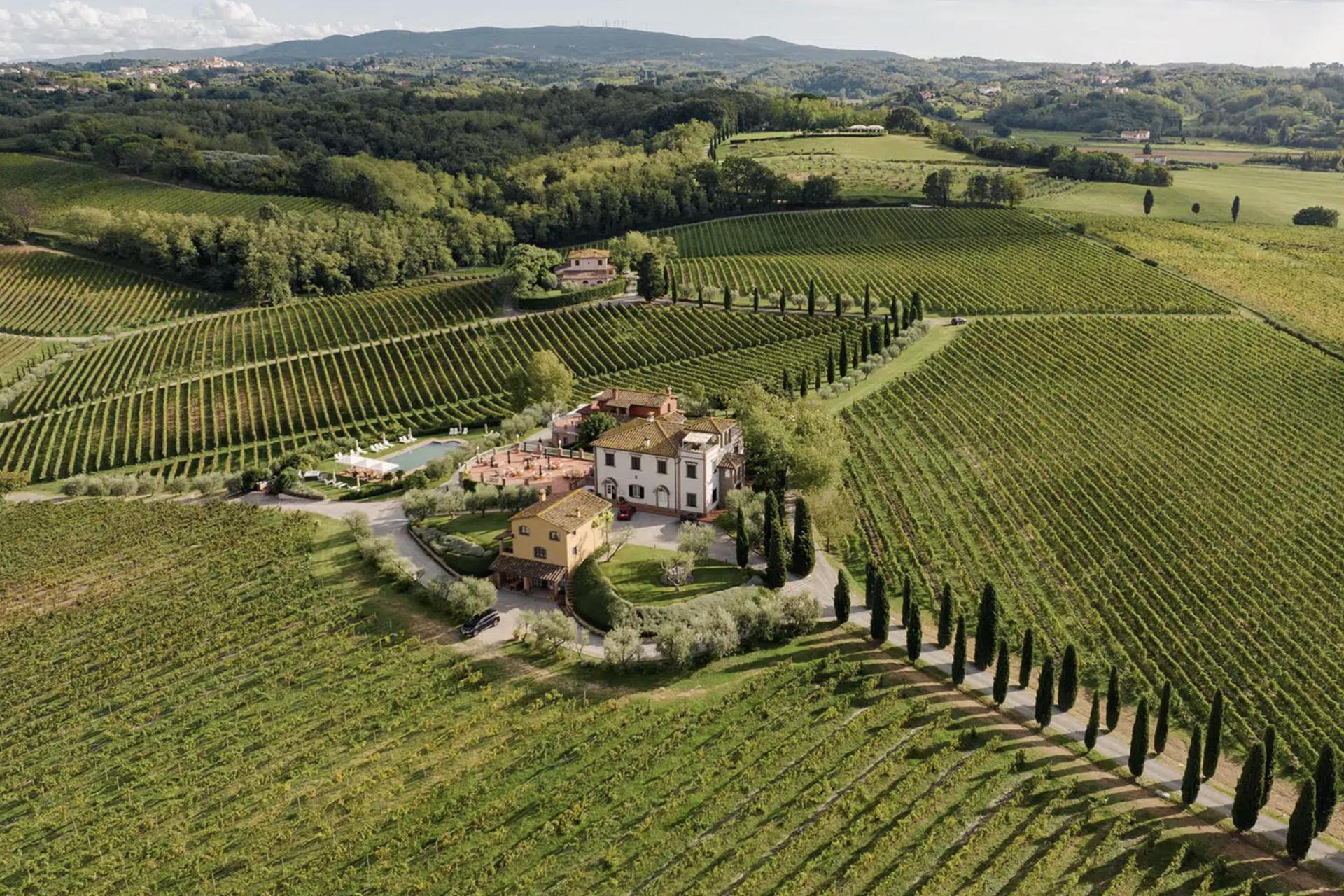 Agriturismo Toscane Luxe agiturismo en wijnboerderij bij Pisa