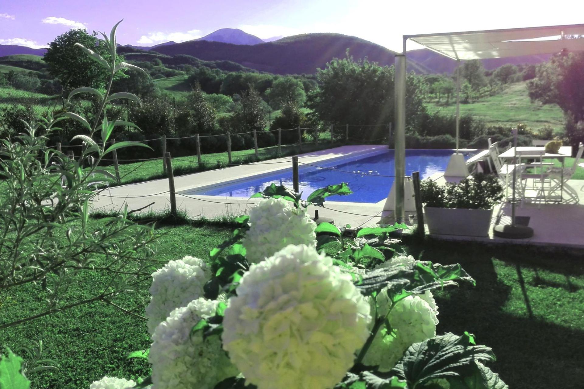Agriturismo Le Marche Riante luxe villa met zwembad tussen le Marche en Umbrië