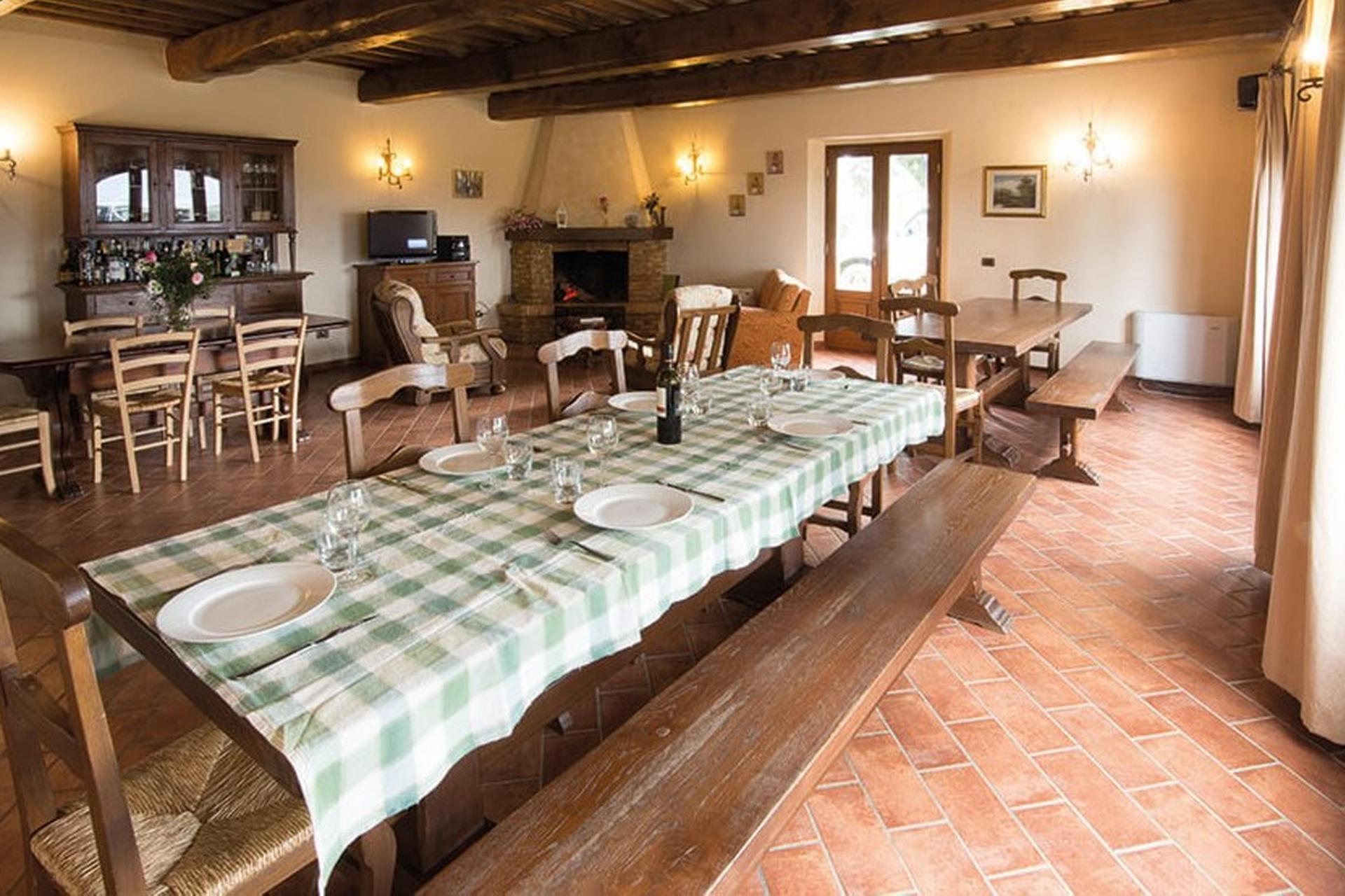 Agriturismo Toscane, gastvrij en la mamma in de keuken