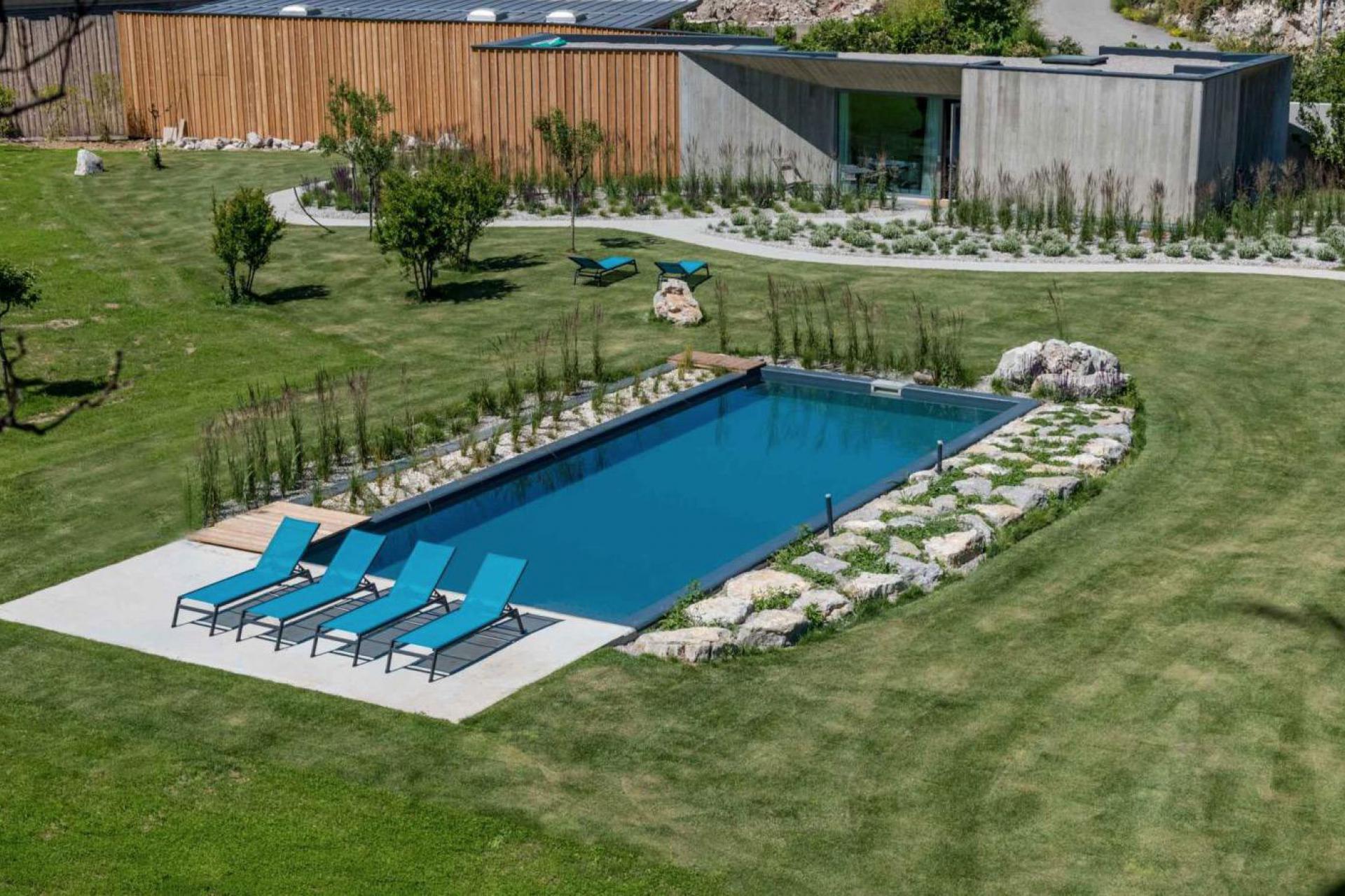 Organische appelboerderij in Trentino's merenvallei