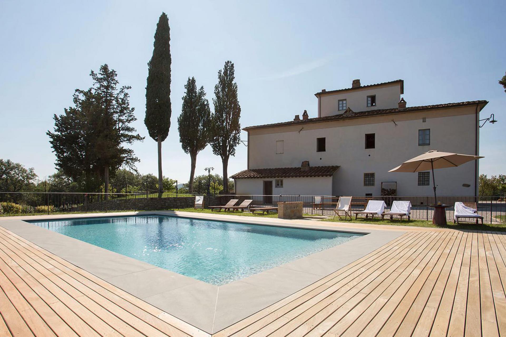 Leuke agriturismo met zwembad en restaurant