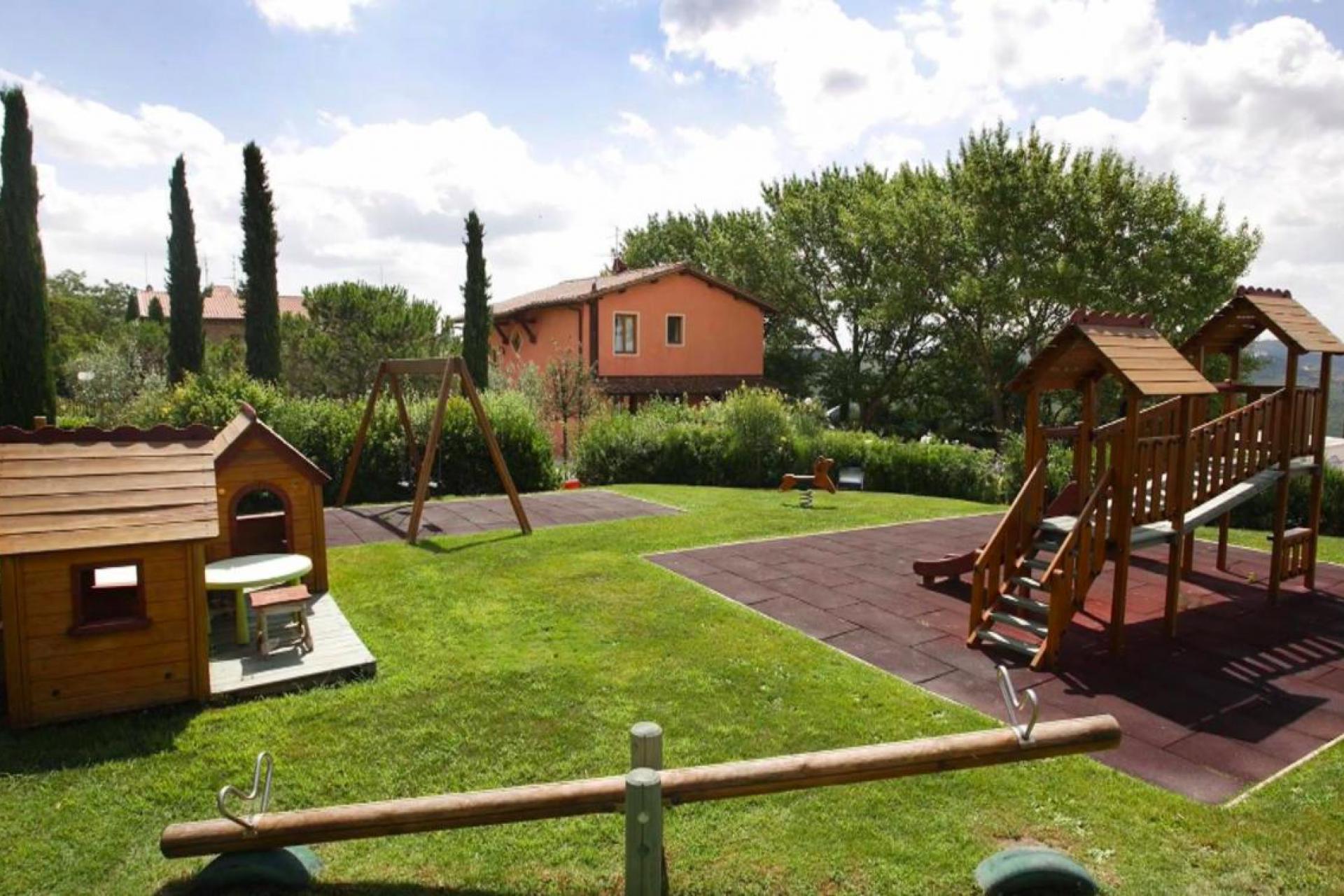 Panoramisch gelegen agriturismo in centraal Toscane