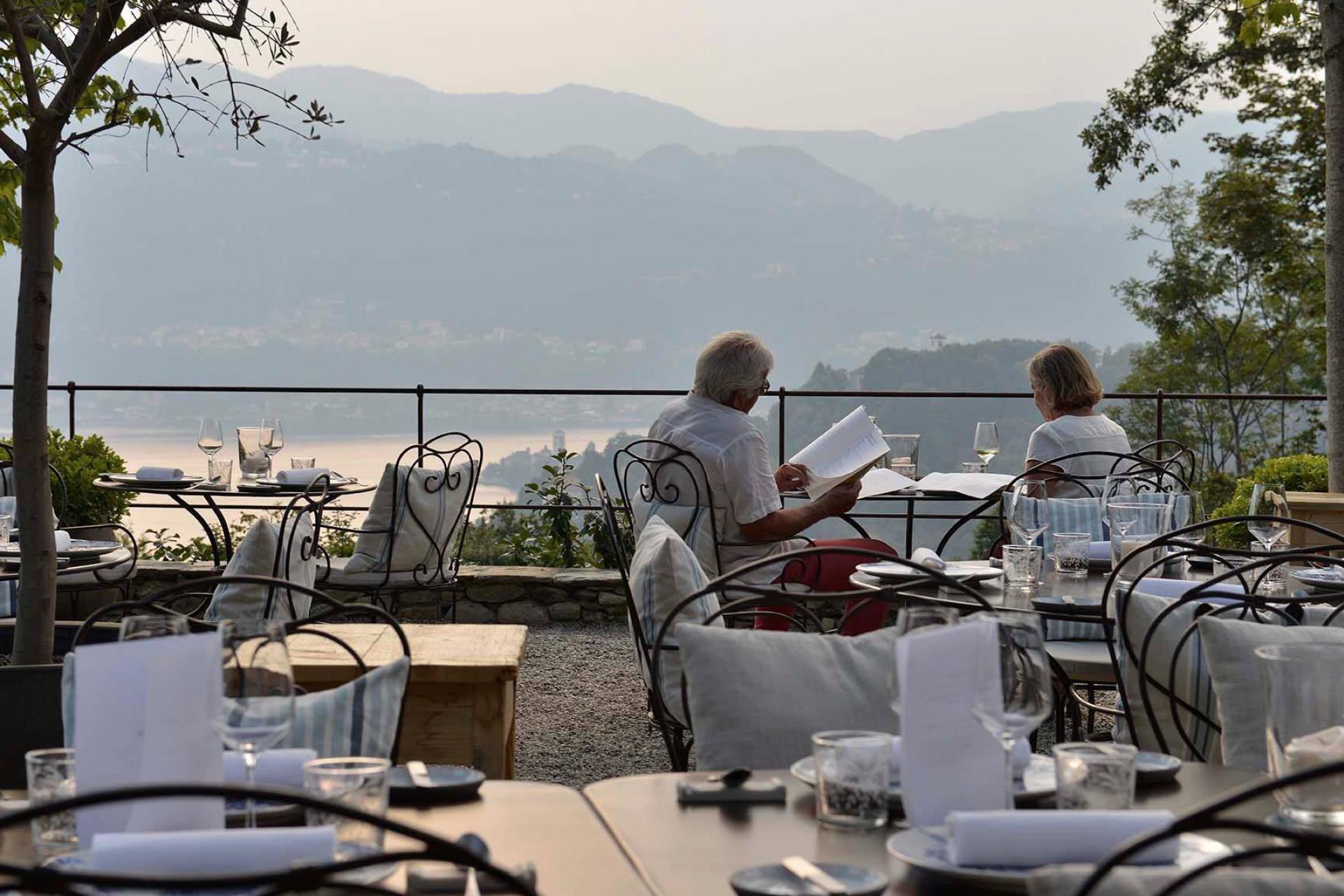 Agriturismo Lago Maggiore met bijzonder mooi uitzicht
