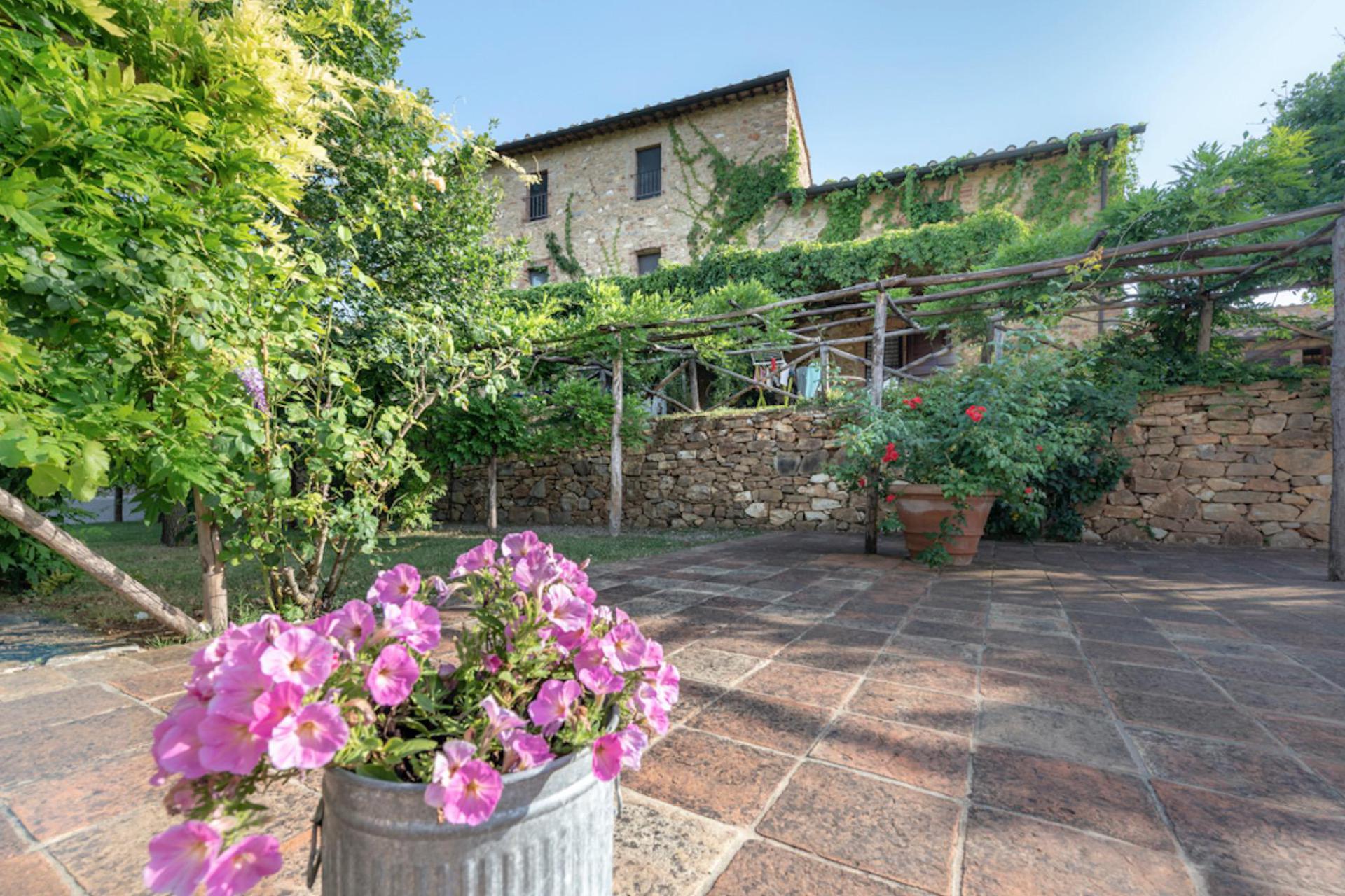 Mooi gerestaureerde burcht in centraal Toscane