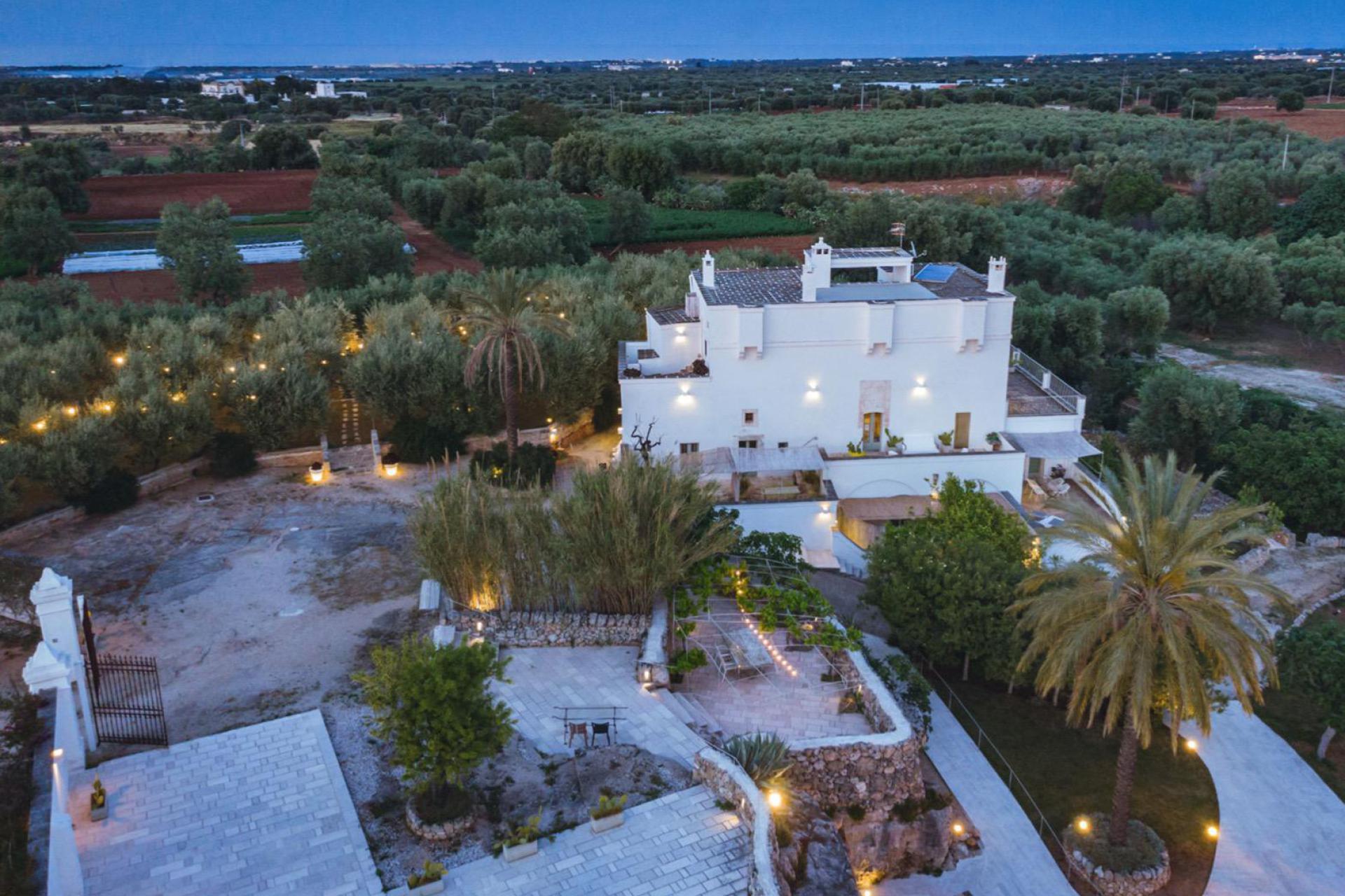 Mooie masseria in Puglia met design interieur