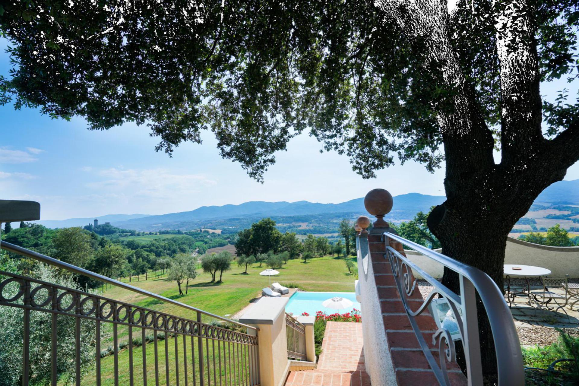 Design B&B in chique villa in Toscana