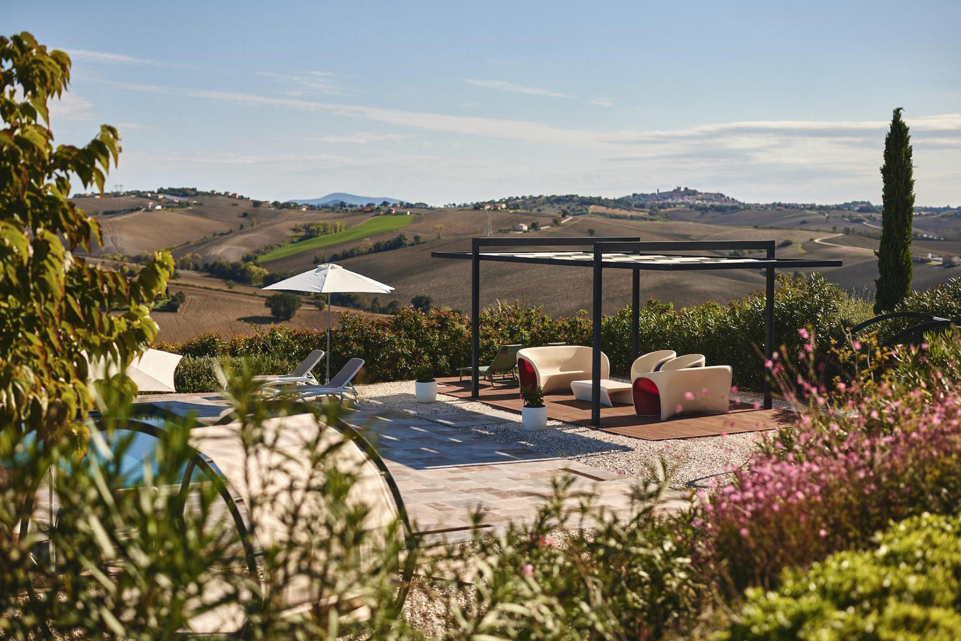 Gastvrij country house met bistrot in Le Marche