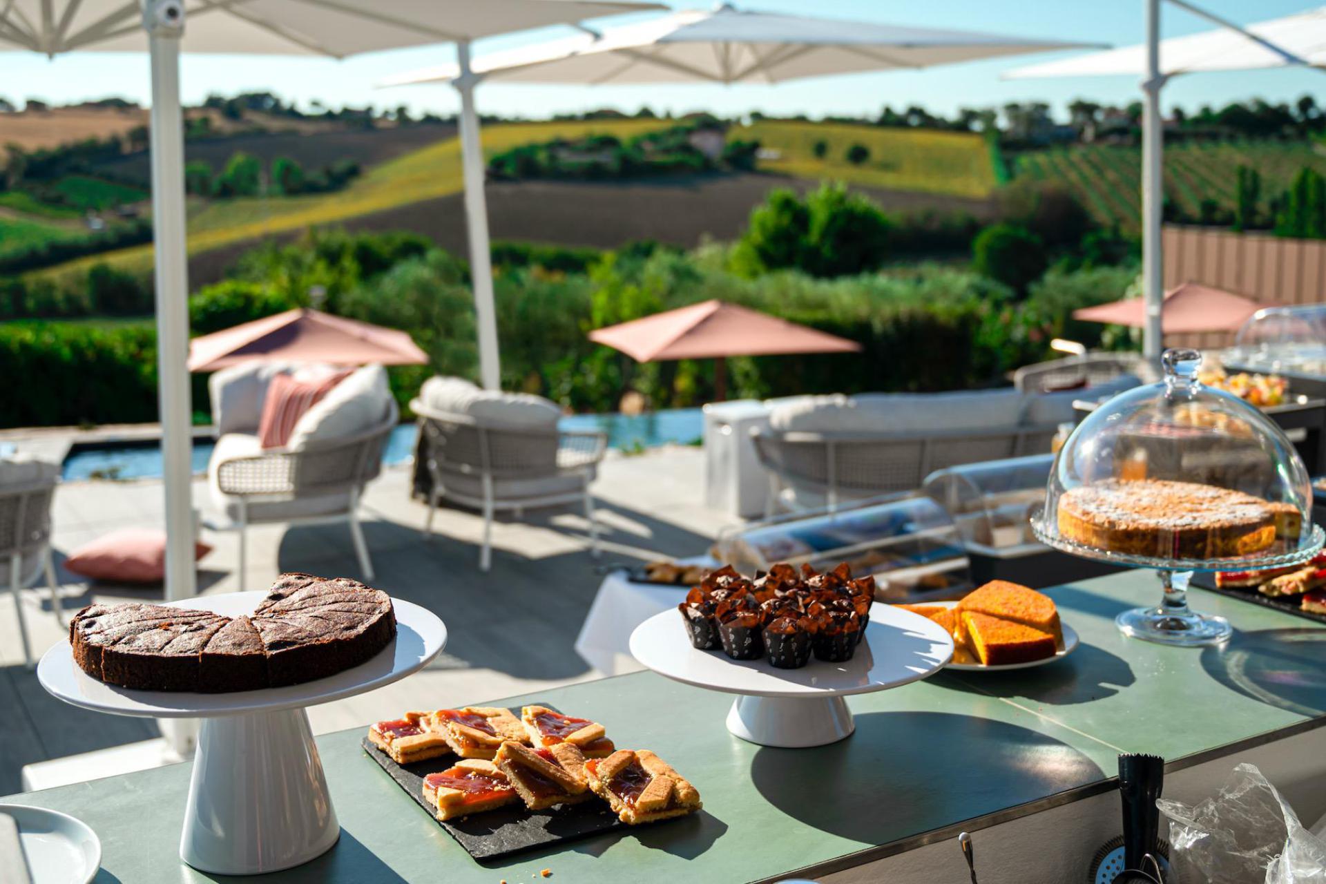 Agriturismo le Marche met restaurant tussen olijfbomen