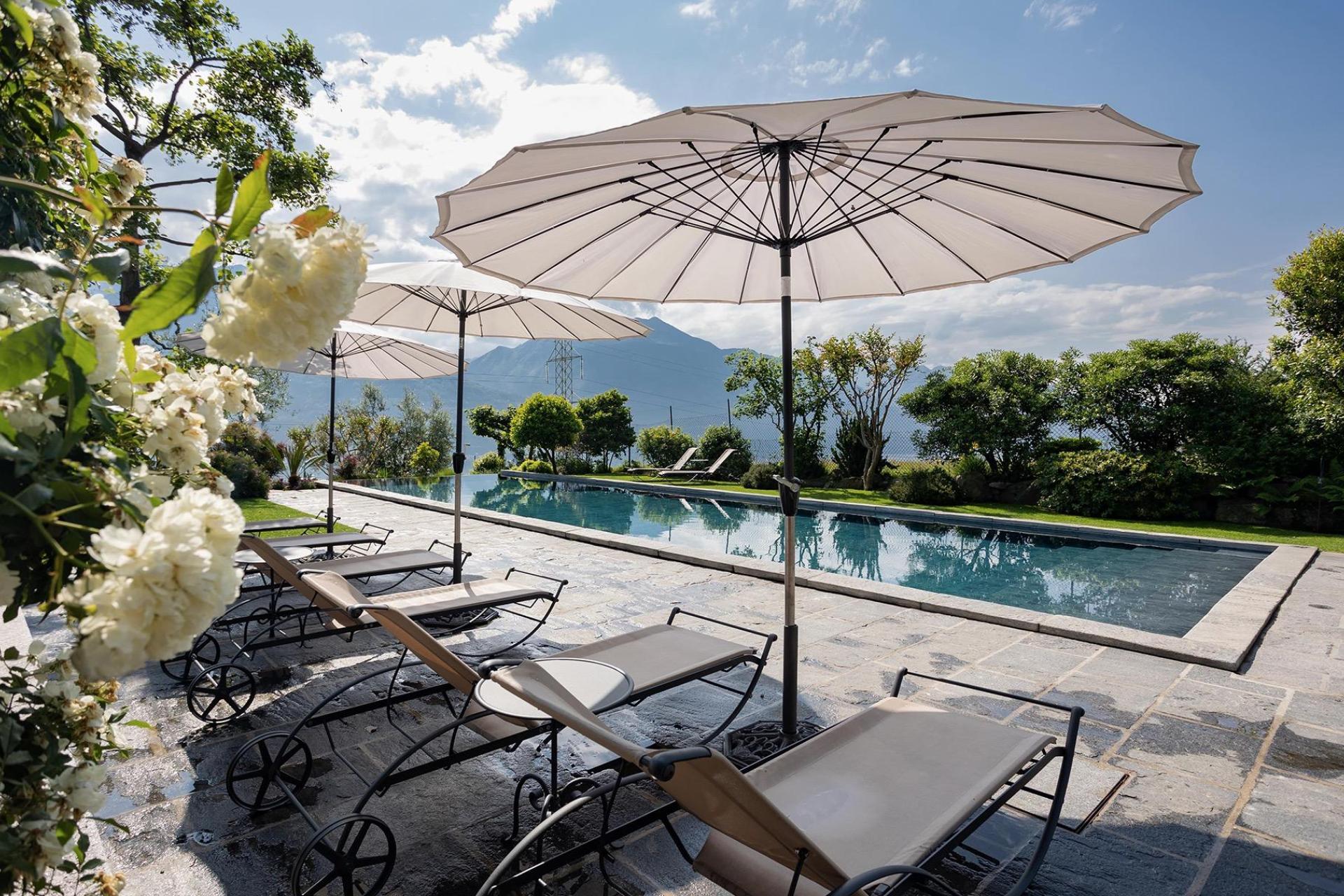 Gastvrije agriturismo met prachtig uitzicht op het Comomeer