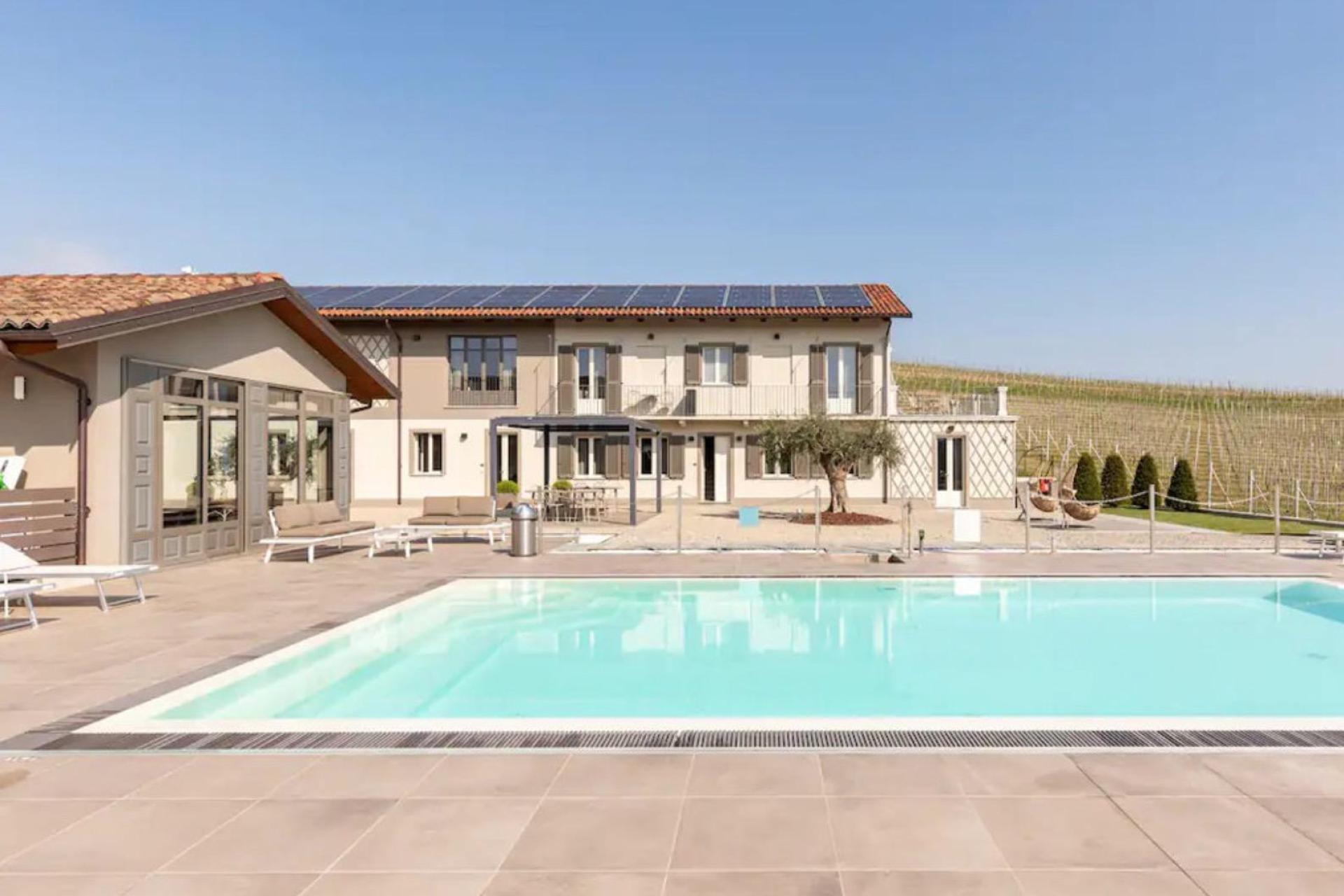 Gastvrije agriturismo in Piemonte met zwembad