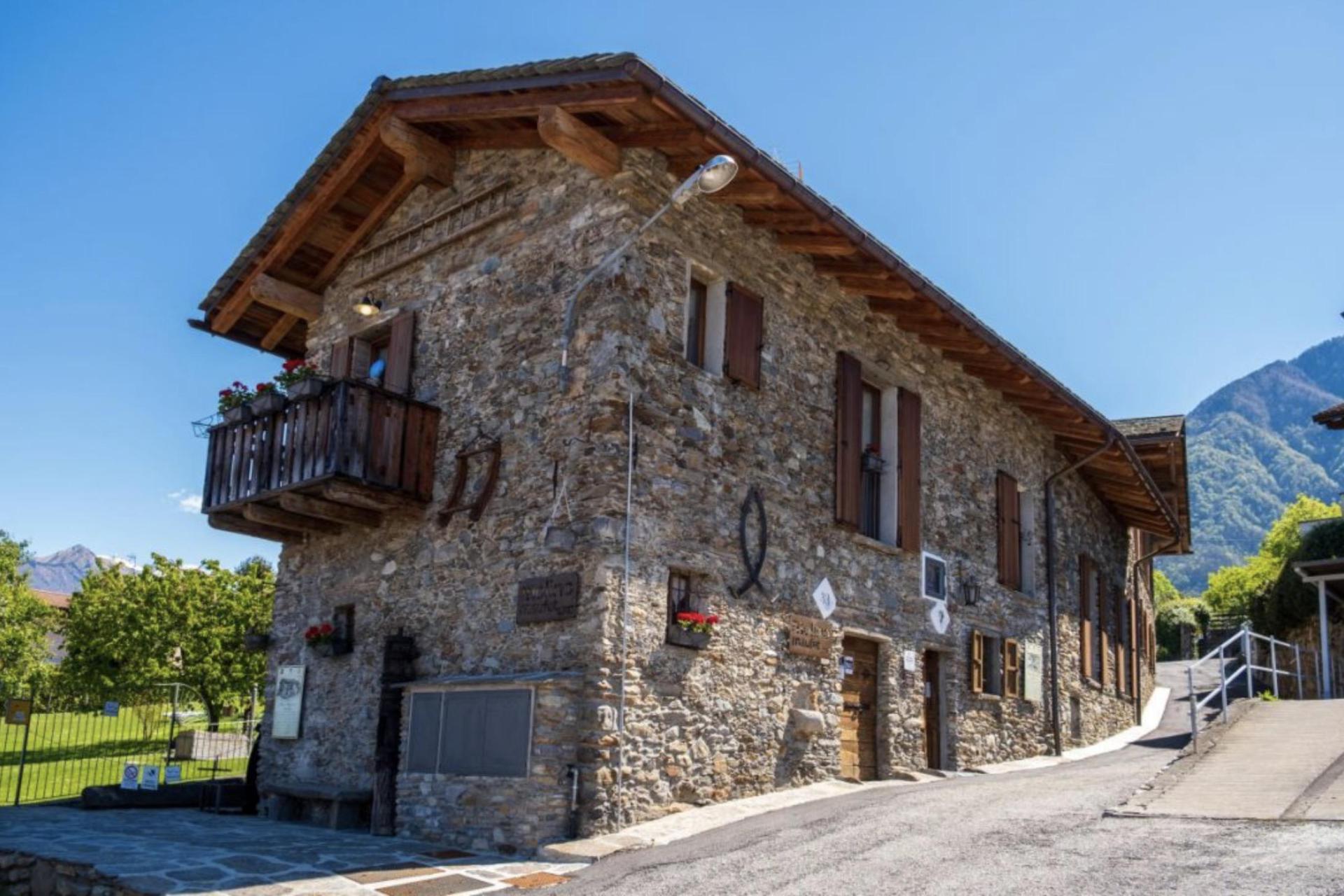 Knusse agriturismo nabij het Comomeer