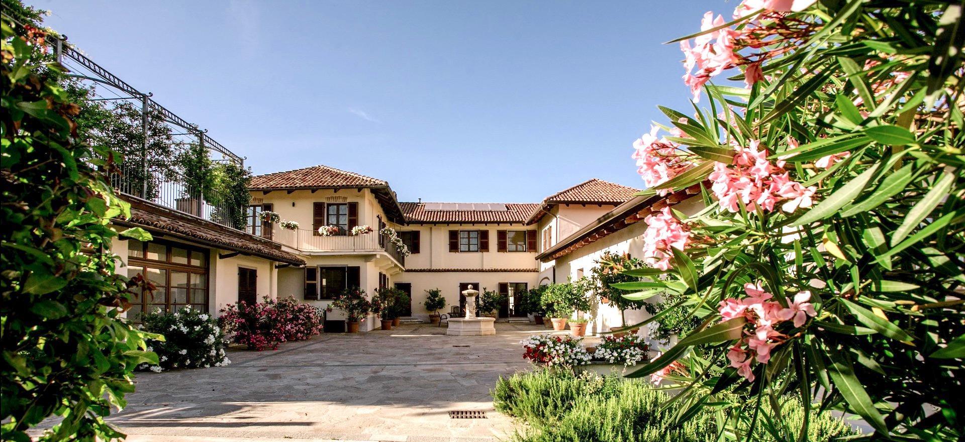 Agriturismo Piemonte Agriturismo en wijnboerderij in de heuvels van Piemonte