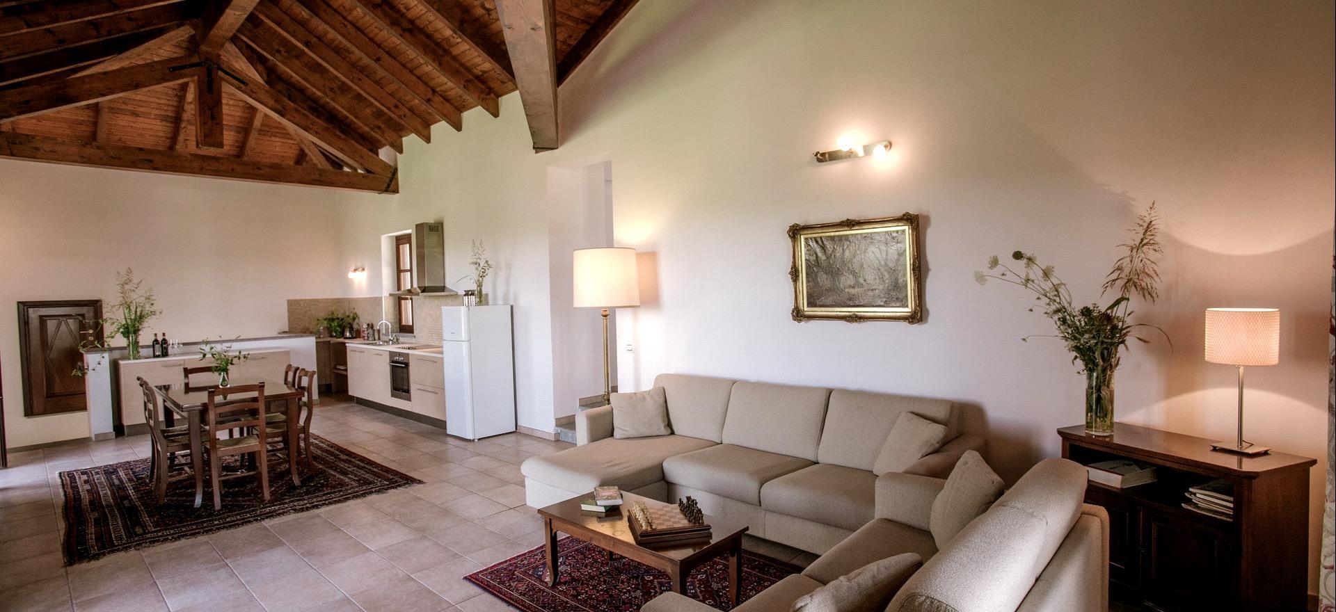 Agriturismo Piemonte Agriturismo en wijnboerderij in de heuvels van Piemonte