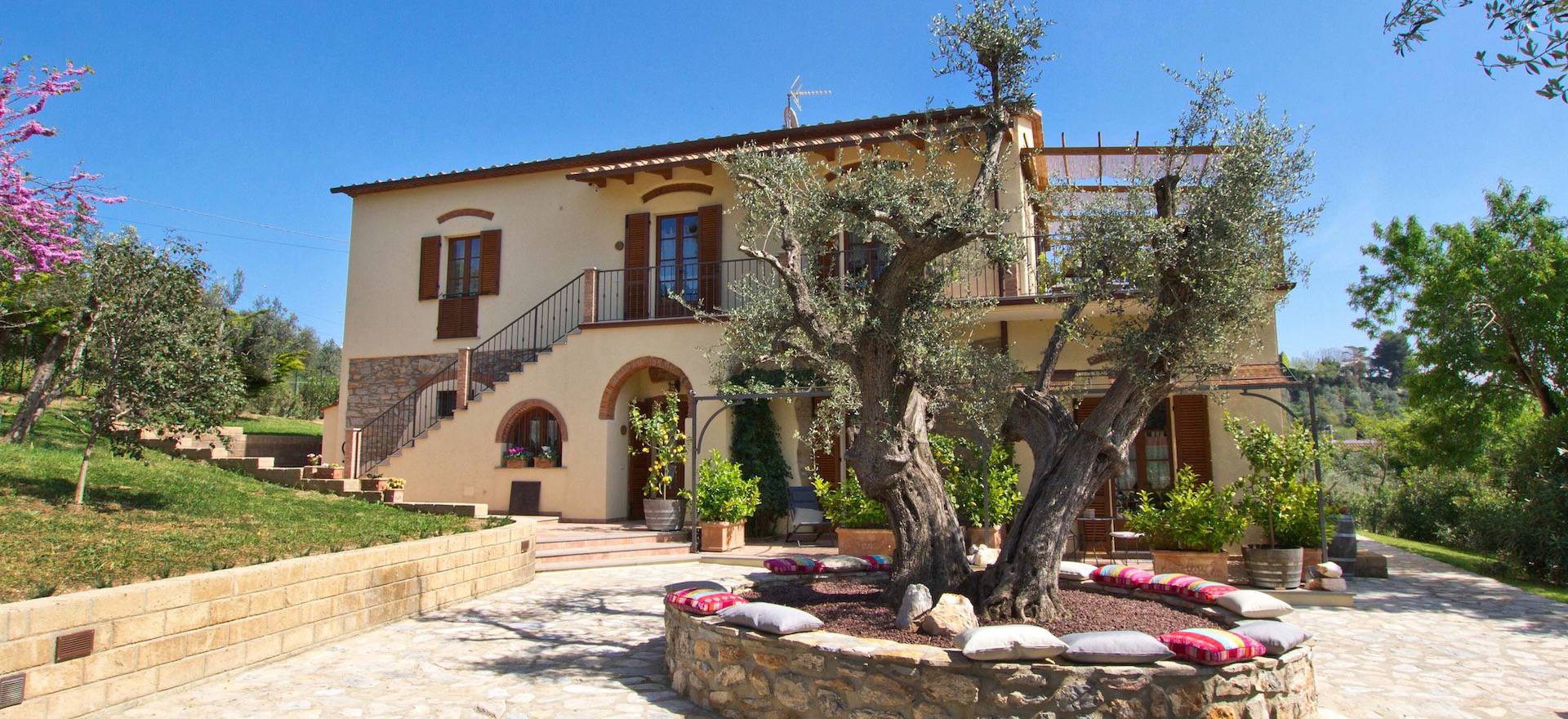 Agriturismo Toscane Agriturismo in olijfgaard nabij de Toscaanse kust