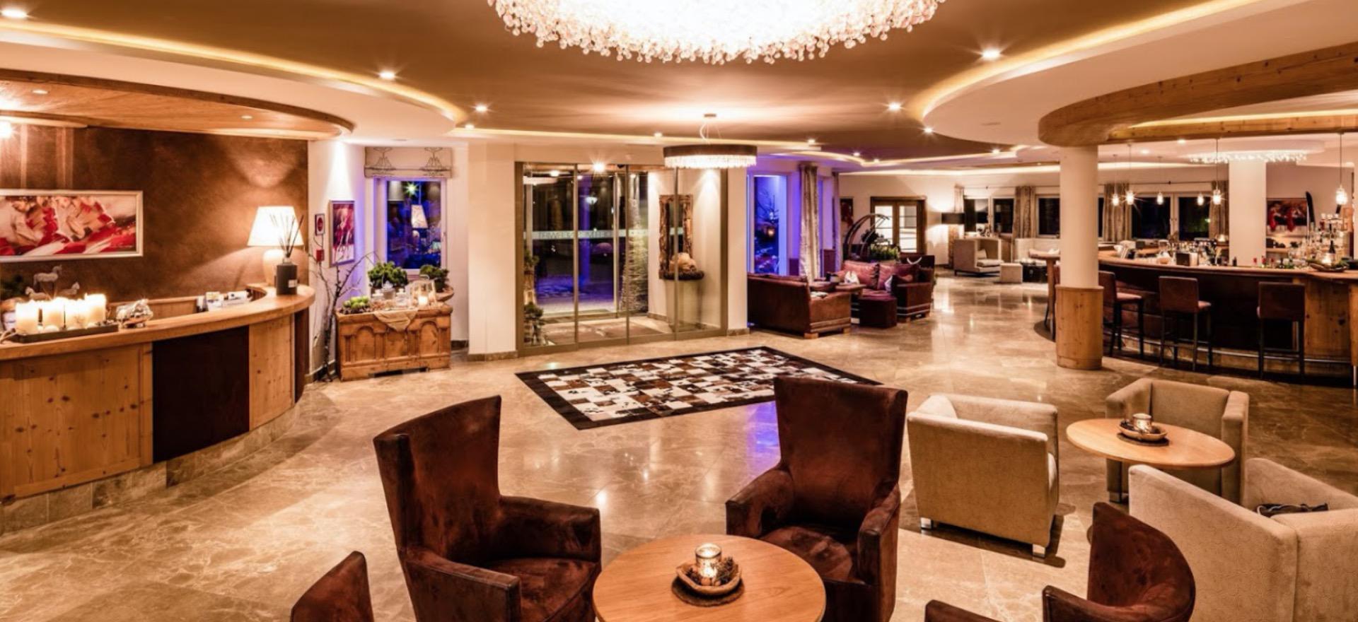 Agriturismo Dolomieten Country hotel in de Dolomieten met wellness