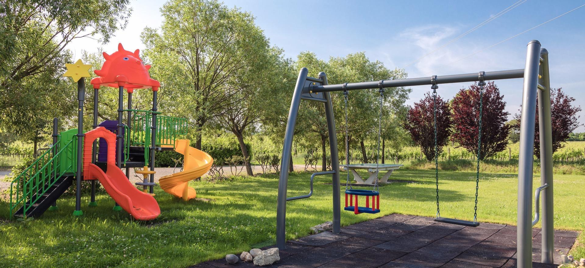 Agriturismo Comomeer en Gardameer Familievriendelijke agriturismo Gardameer – omringd door wijngaarden