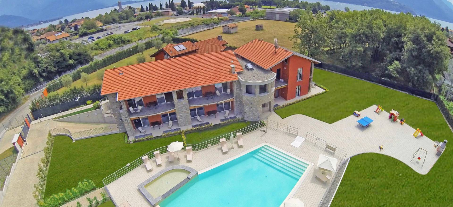 Agriturismo Comomeer en Gardameer Residence Comomeer, mooi zwembad en familievriendelijk